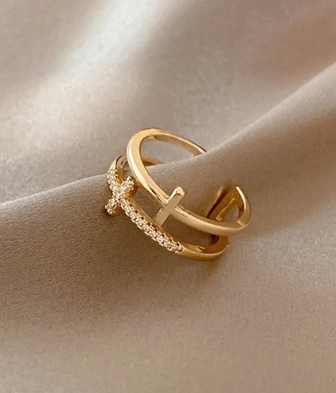 “Walk by Faith” Ring: Gold