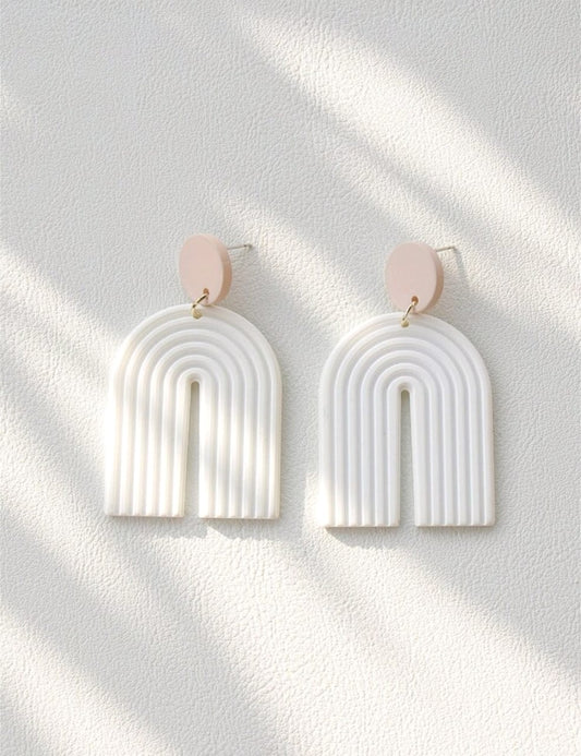 Kelsey Earrings: White