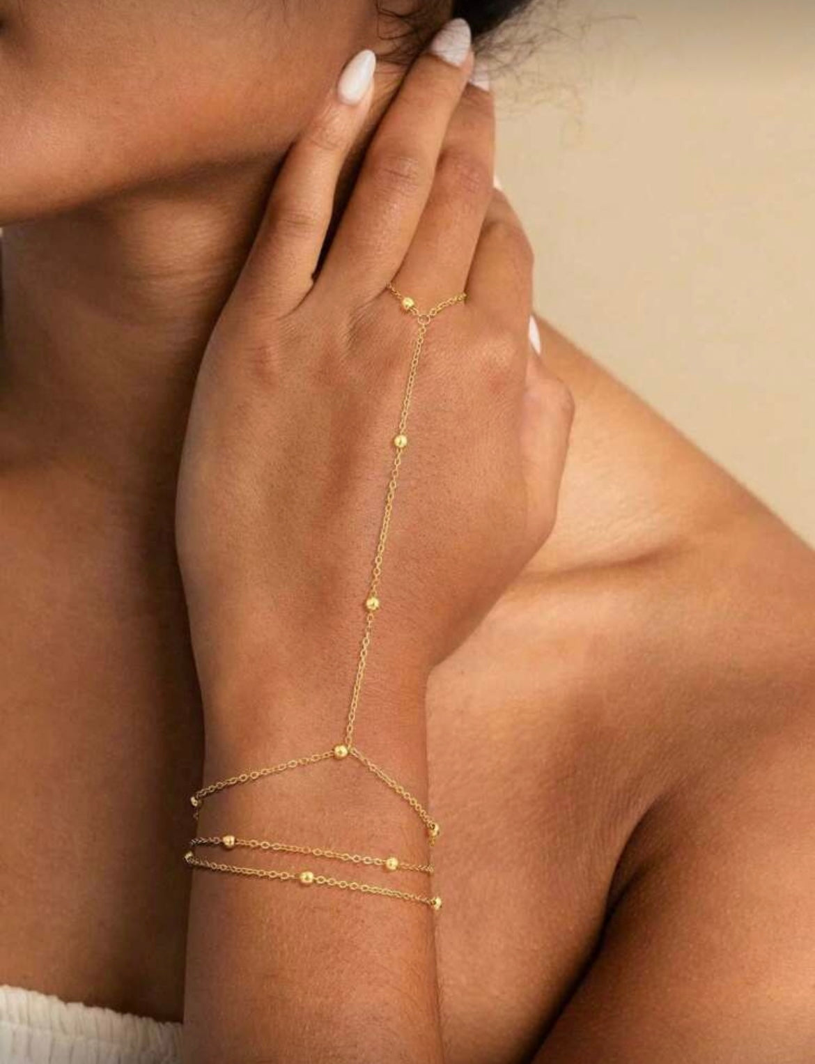 Ball Detail Hand Chain