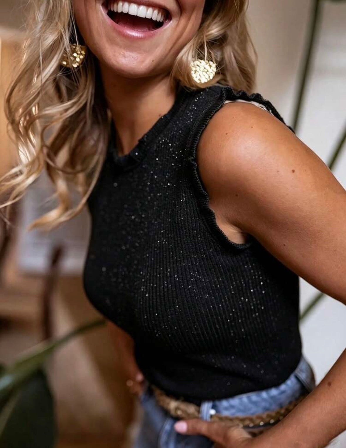 All the Glitz - Black