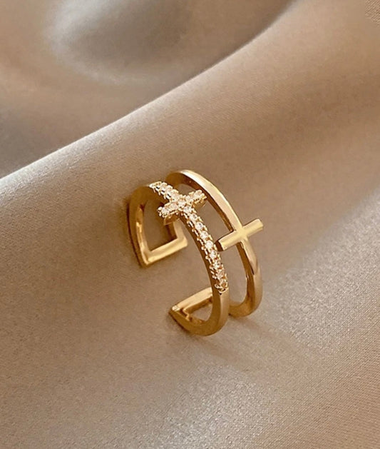 “Walk by Faith” Ring: Gold